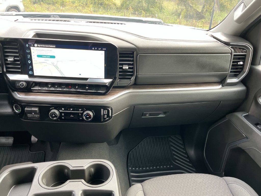 Used 2026 Chevrolet Silverado 2500 LT AWD/4WD image 12