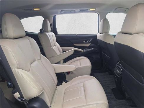 Used 2019 Subaru Ascent Limited AWD/4WD image 19