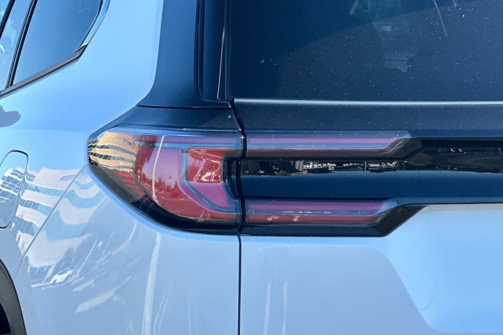 Used 2026 GMC Acadia Elevation FWD image 47
