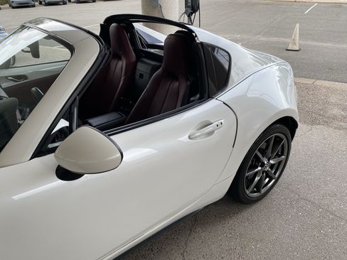 Used 2020 MAZDA MX-5 Miata RF Grand Touring RWD image 57