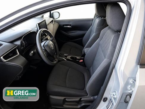 Used 2020 Toyota Corolla LE w/ Carpet Mat Package (TMS) FWD image 10