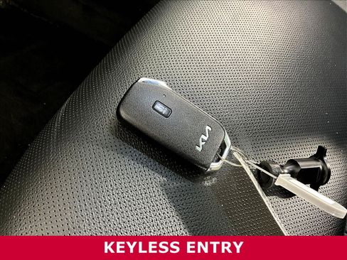 Used 2023 Kia Sportage X-Line w/ X-Line Premium Package AWD/4WD image 35