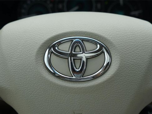 Used 2008 Toyota Solara SLE FWD image 14