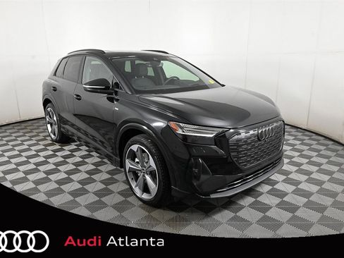 New 2025 Audi Q4 e-tron Prestige image 1