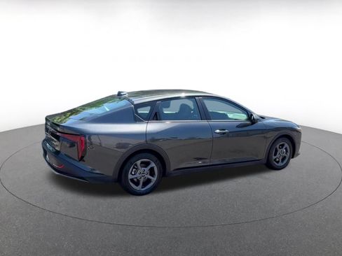 Used 2025 Kia K4 FWD image 15
