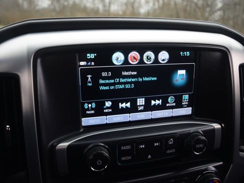 Used 2018 GMC Sierra 1500 SLE w/ SLE Value Package image 9