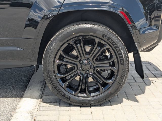 New 2026 Land Rover Defender 110 OCTA AWD/4WD image 10