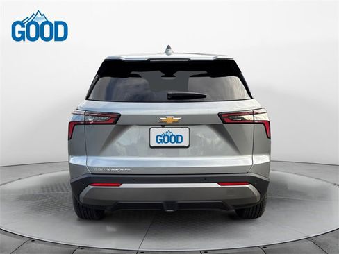 New 2026 Chevrolet Equinox LT image 4