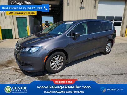 Used 2017 Chrysler Pacifica Touring