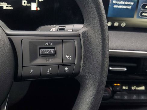 New 2026 Nissan Kicks SV image 16