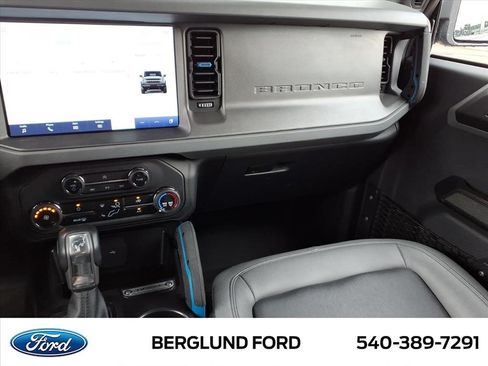 Used 2024 Ford Bronco Black Diamond AWD/4WD image 33