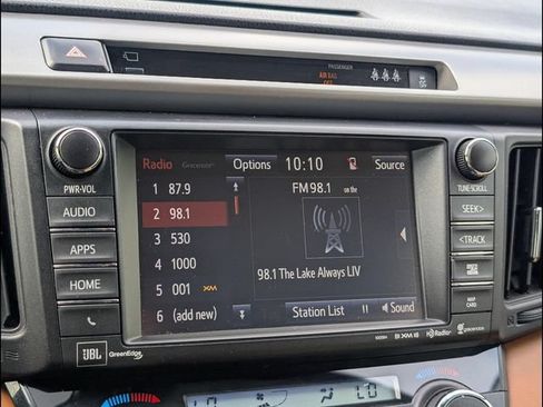 Used 2018 Toyota RAV4 Limited w/ Advanced Technology Package FWD image 15