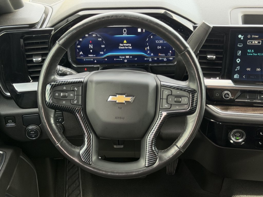 Used 2022 Chevrolet Silverado 1500 LT RWD image 13