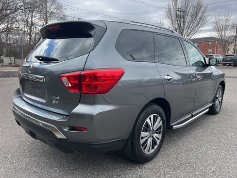 Used 2020 Nissan Pathfinder SV AWD/4WD image 5