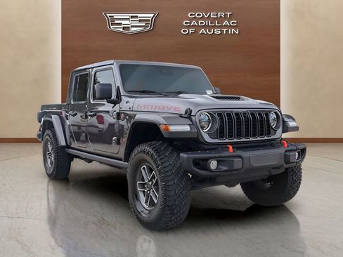 Used 2024 Jeep Gladiator Mojave AWD/4WD image 6