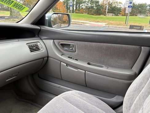 Used 2003 Toyota Avalon XL image 12