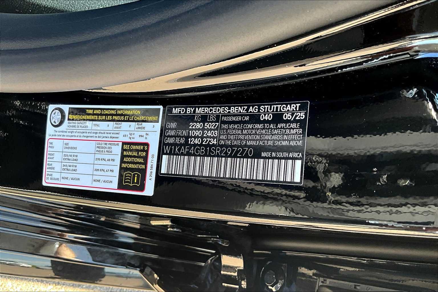 Certified 2025 Mercedes-Benz C 300 Sedan image 21