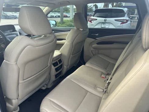 Used 2019 Acura MDX SH-AWD image 17