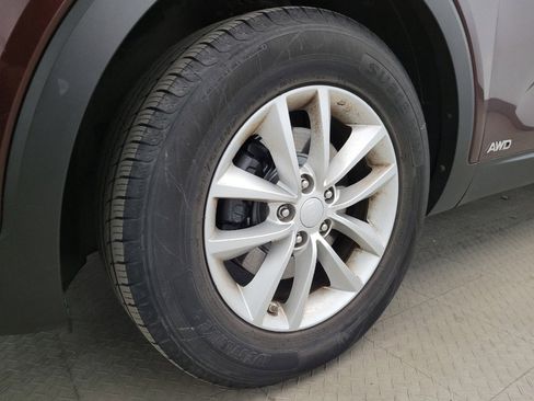 Used 2017 Kia Sorento AWD w/ LX Convenience Package image 31