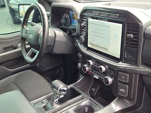 Used 2022 Ford F150 XLT w/ Equipment Group 302A High image 9