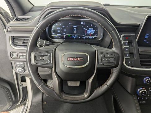 Used 2023 GMC Yukon AT4 w/ Technology Package AWD/4WD image 13
