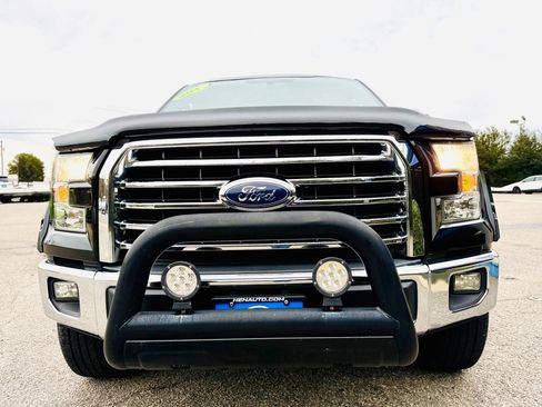 Used 2015 Ford F150 XLT w/ Equipment Group 302A Luxury image 6