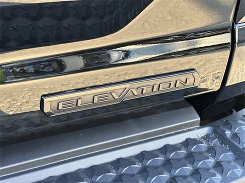 New 2026 GMC Canyon Elevation w/ LPO, Black Badging Package image 25