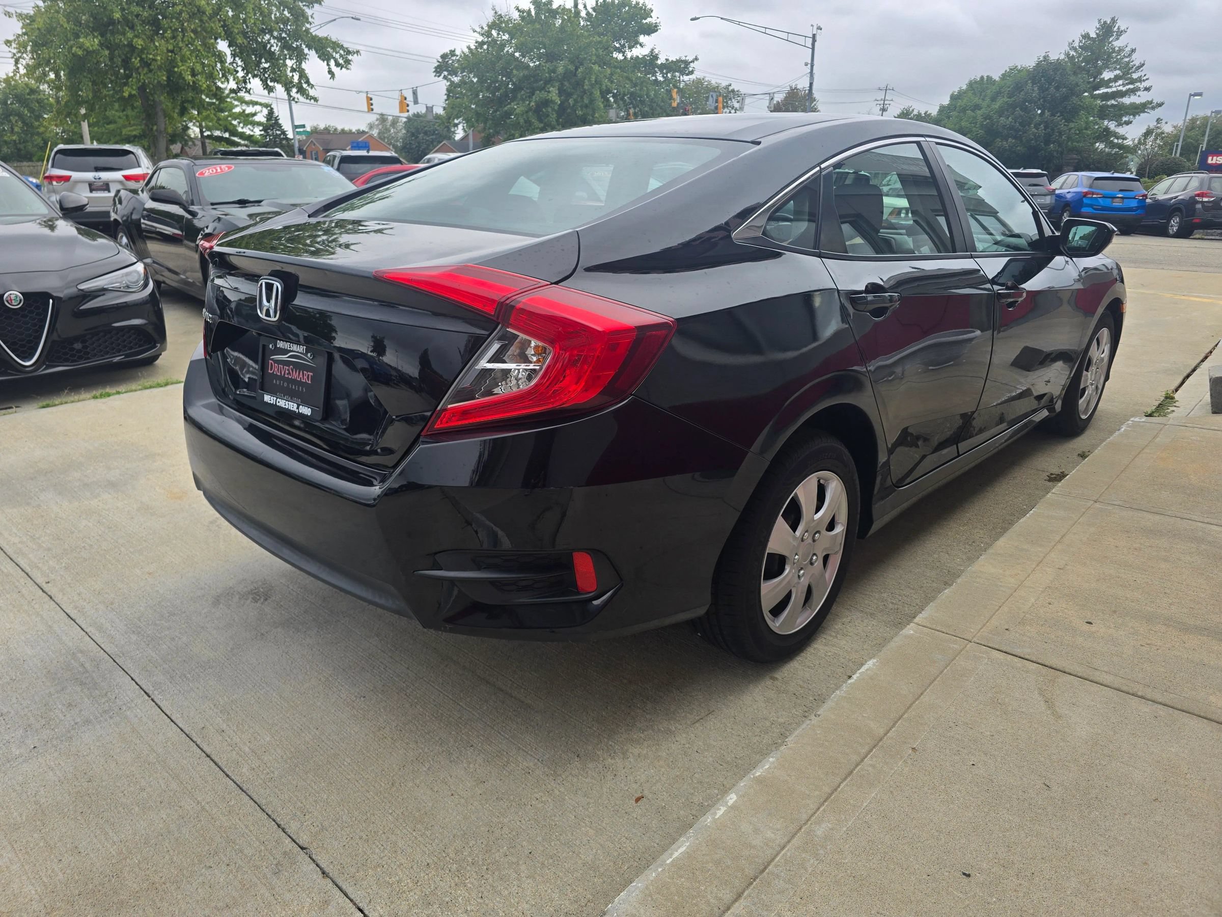 Used 2021 Honda Civic LX image 5