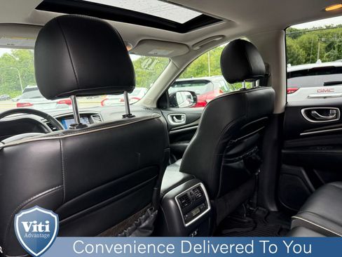 Used 2019 INFINITI QX60 Luxe w/ Essential Package AWD/4WD image 21