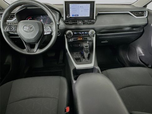 Certified 2025 Toyota RAV4 XLE image 21