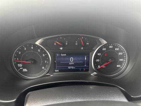 Used 2023 GMC Terrain SLE w/ Driver Convenience Package AWD/4WD image 21