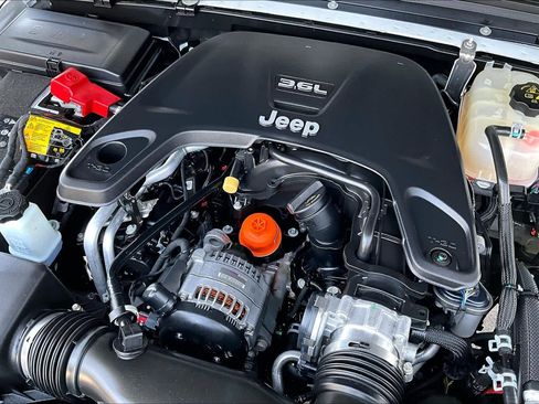 Used 2021 Jeep Gladiator Mojave image 30