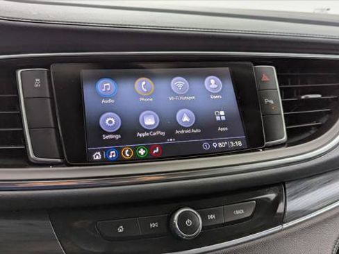 Used 2021 Buick Enclave Essence FWD image 30