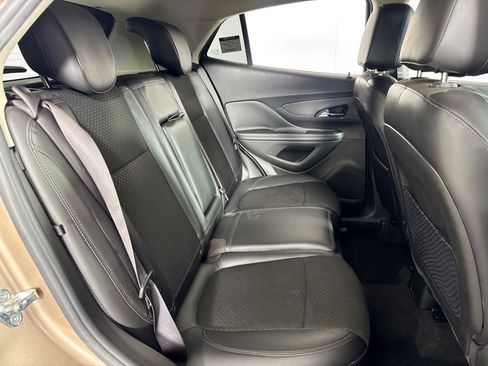 Used 2018 Buick Encore Preferred image 27