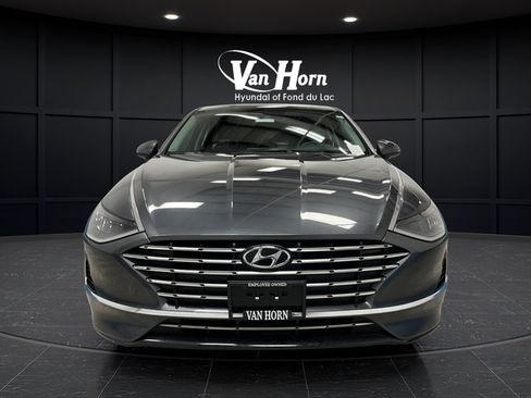 Used 2023 Hyundai Sonata SEL FWD image 2