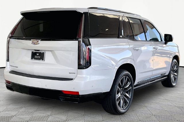 Used 2024 Cadillac Escalade Sport w/ Touring Package AWD/4WD image 5