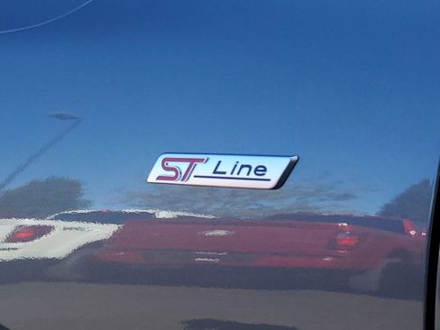 New 2026 Ford Escape ST-Line w/ Tech Pack #1 image 33