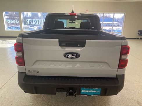New 2026 Ford Maverick Lariat w/ Black Appearance Package image 6