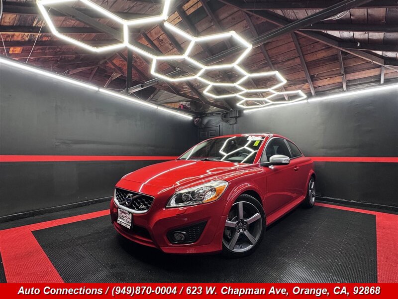 Used 2013 Volvo C30 T5 R-Design w/ Climate Pkg FWD image 2
