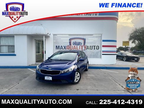 Used 2017 Kia Forte LX FWD image 1