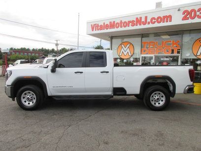 Used 2025 GMC Sierra 2500 Pro w/ Convenience Package