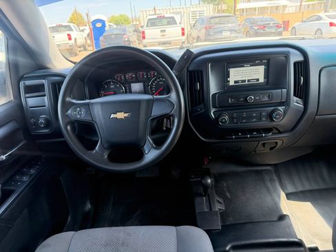 Used 2018 Chevrolet Silverado 1500 W/T w/ Special Service Package AWD/4WD image 25