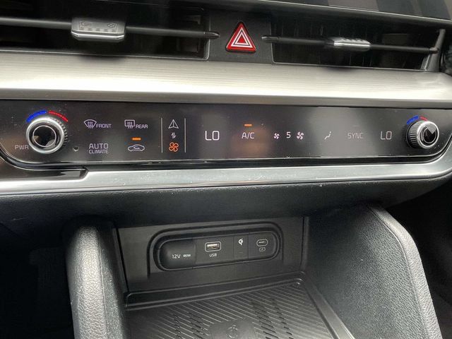 Used 2023 Kia Sportage EX FWD image 20
