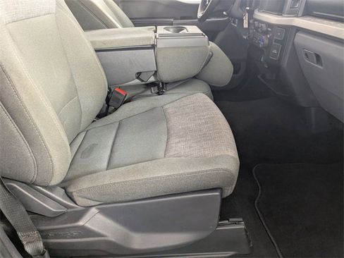 Used 2024 Ford F250 XLT image 32