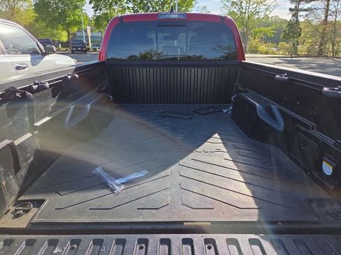 Used 2023 Toyota Tacoma TRD Sport image 7