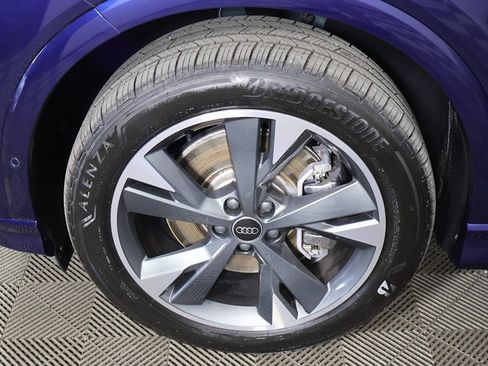 Used 2024 Audi Q4 e-tron Premium Plus AWD/4WD image 21