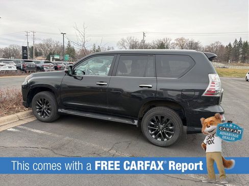 Used 2023 Lexus GX 460 Premium w/ Premium Plus Package image 2