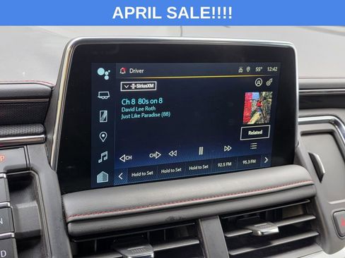 Used 2024 Chevrolet Suburban RST image 22