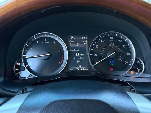 Used 2017 Lexus ES 350 w/ Premium Package FWD image 10