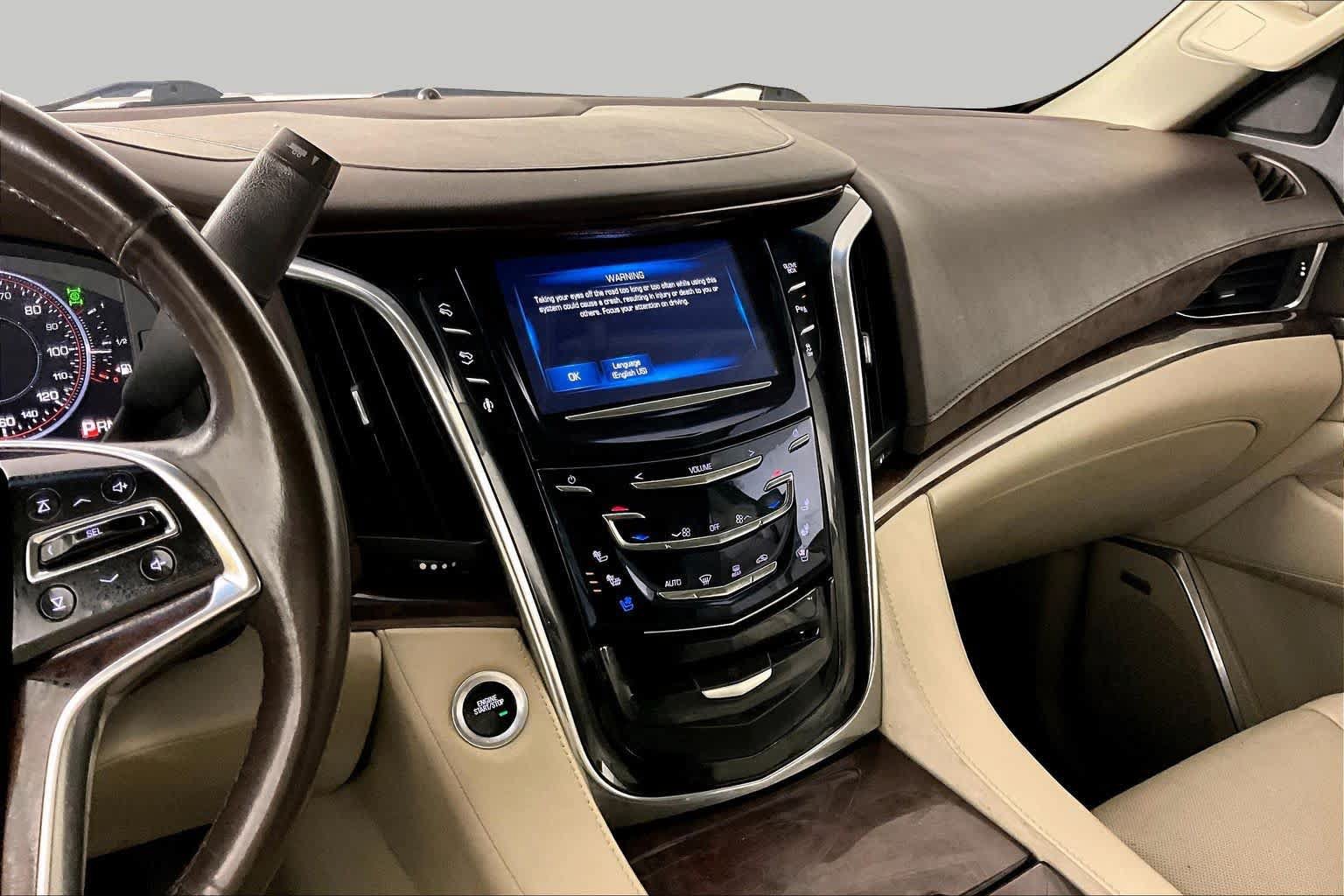 Used 2015 Cadillac Escalade ESV 2WD image 7